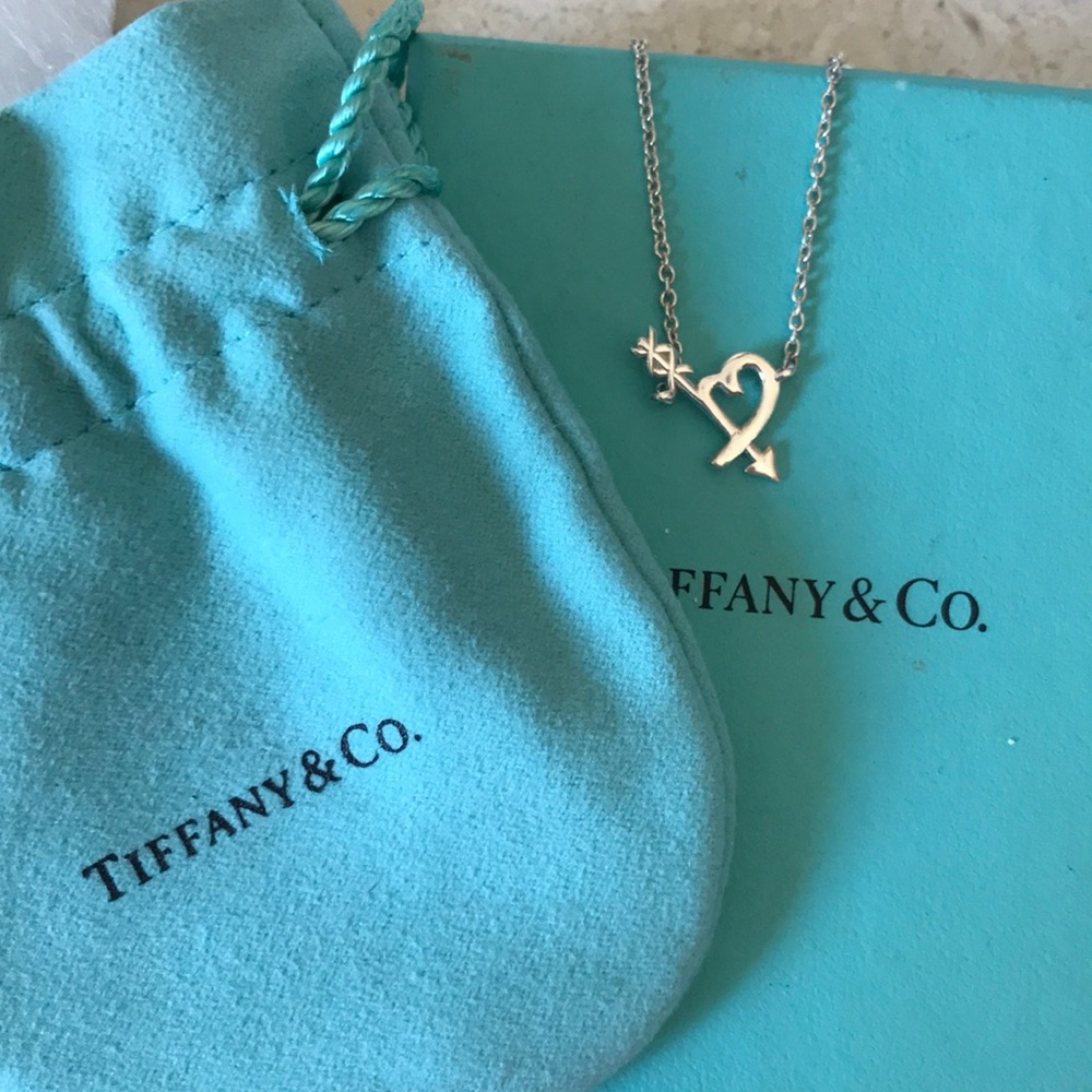 Arrow heart bracelet